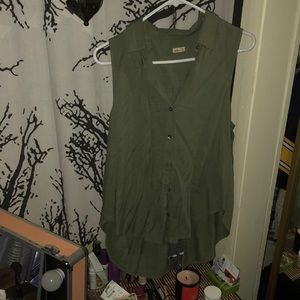Hollister army green tank